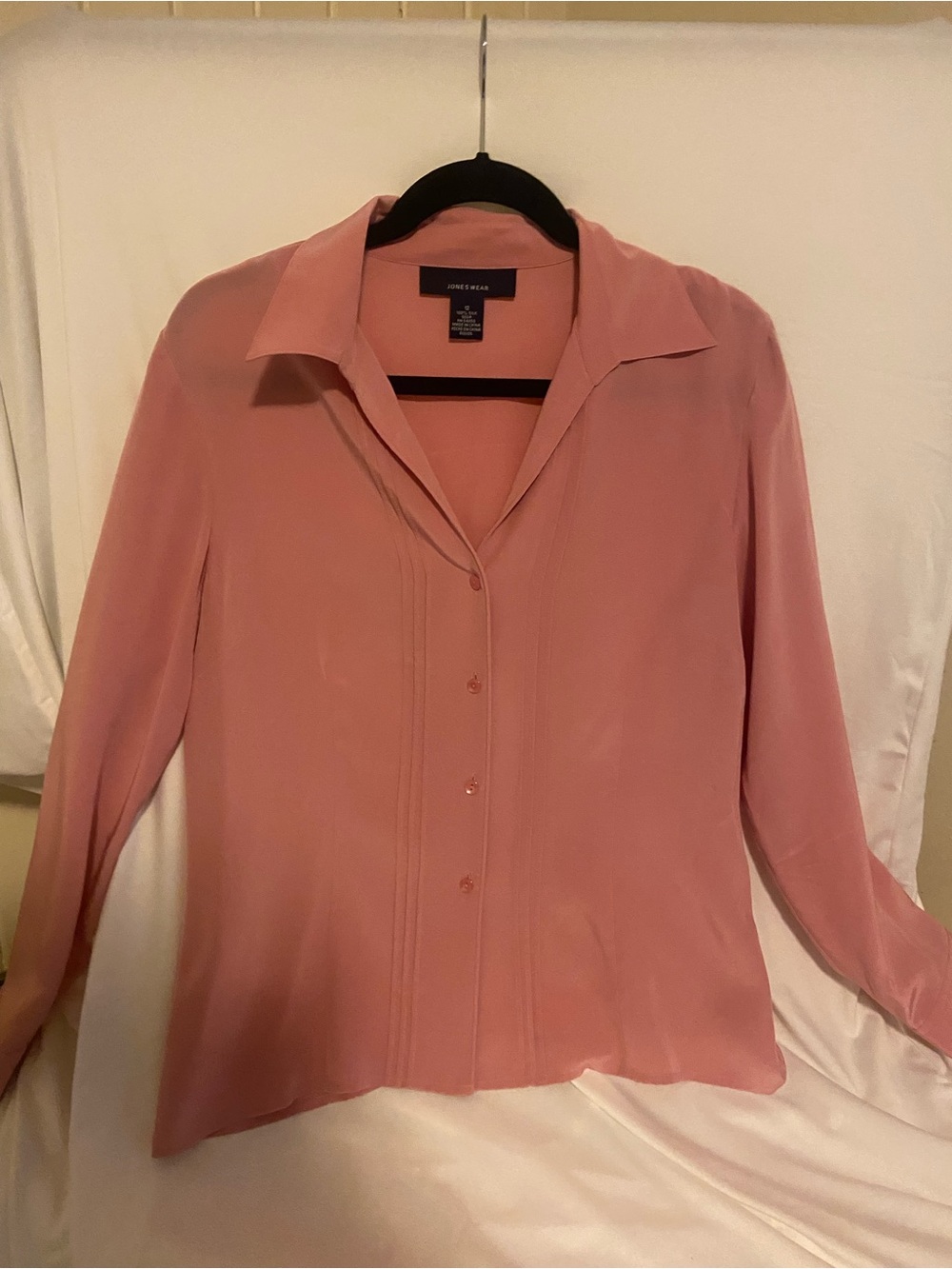 Jones Wear Rose Pink Button-Front Blouse